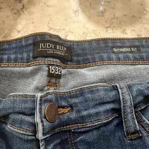 Judy blue boyfriend 15/32